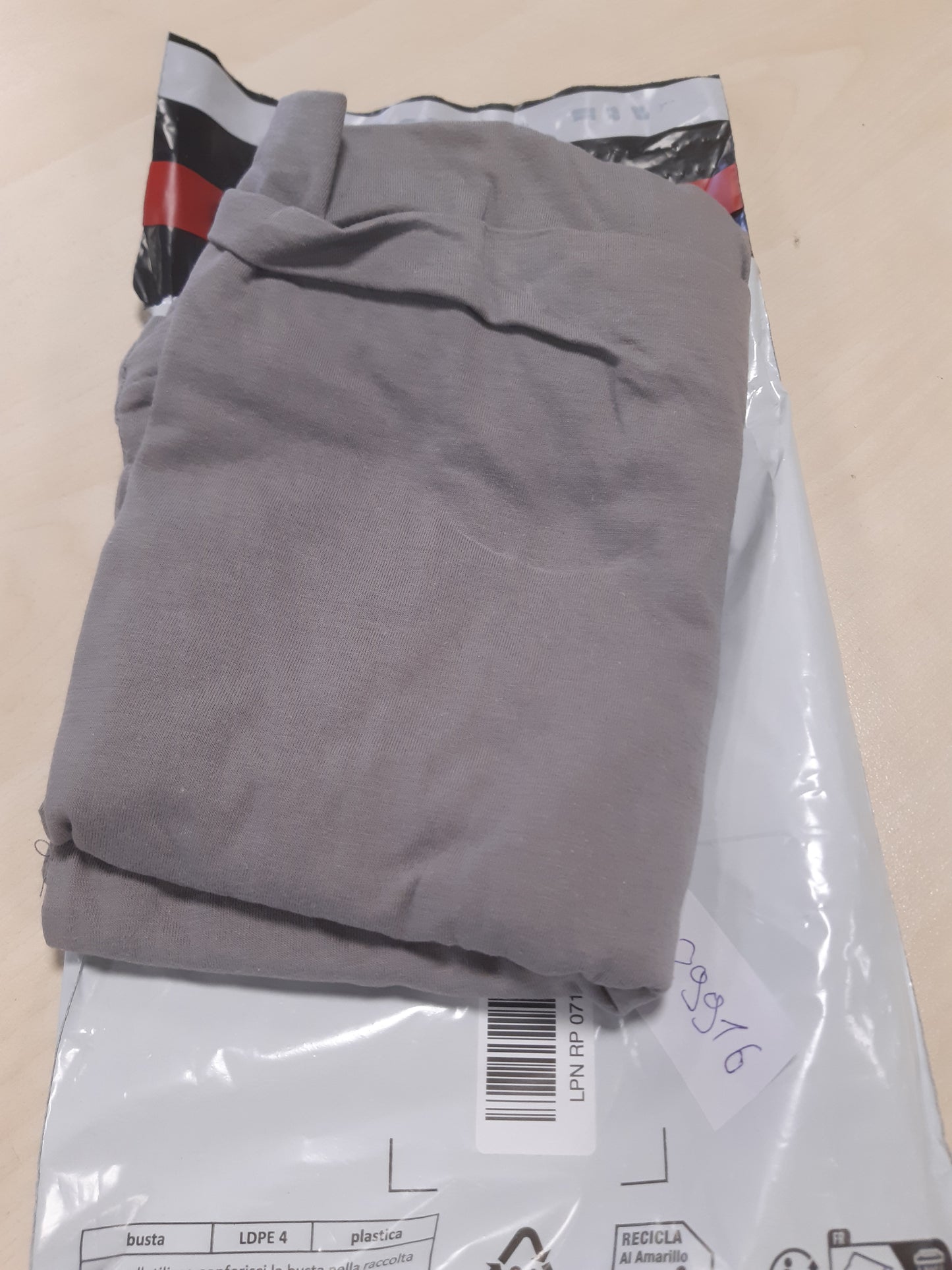 229916 - BLUMTAL MBULESË JASTËKU 40X60 CM (SET PREJ 2 COPËSH) - GRI - 100% PAMBUK JERSEY, I CERTIFIKUAR OEKO-TEX, MBULESË JASTËKU 40X60 - MBULESË JASTËKU JERSEY - MBULESË PËR MBËSHTETJEN E QAFËS