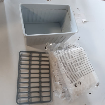 223634 - WENKO Vrasës lagështie me 2 blloqe granulash 1 kg, Tharës lagështie dhome, Mban deri në 1.4 litra lagështi, Testuar në laborator, Mund të mbushet, Zvogëlon mykun dhe aromat, 24 x 16 x 15 cm, E bardhë/Gri