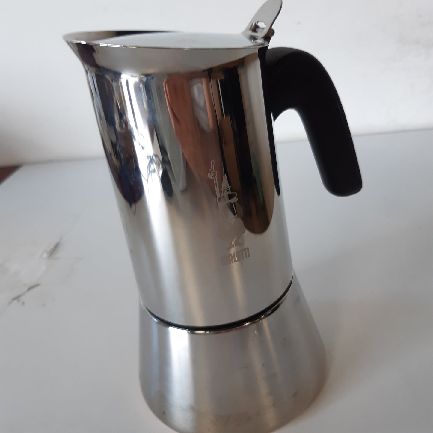 245348 - BIALETTI Venus Induction, Makinë kafeje Espresso prej çeliku inox, 10 gota (460 ml), Argjend