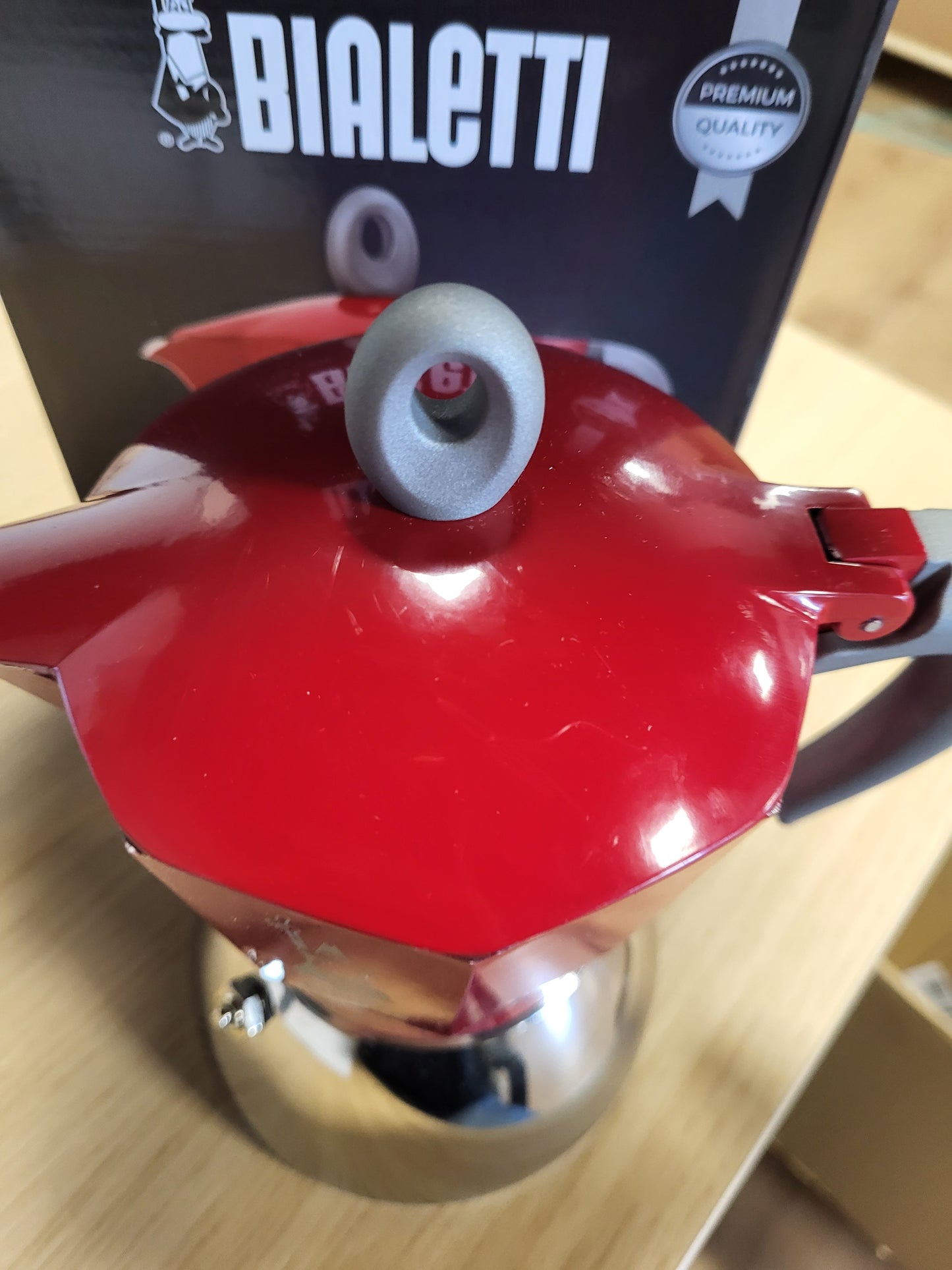 245565 - BIALETTI Moka Induksion, Tenxhere, I përshtatshëm për të gjitha llojet e sobave, 6 filxhanë ekspres (280ml), E kuqe