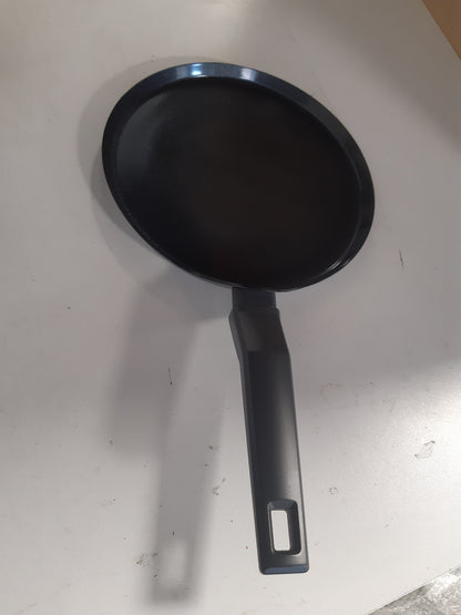 222363 - FACKELMANN - Tigan për petulla, 25 cm, alumin i ricikluar me veshje qeramike jo-ngjitëse, për të gjitha burimet e nxehtësisë, pa PFAS