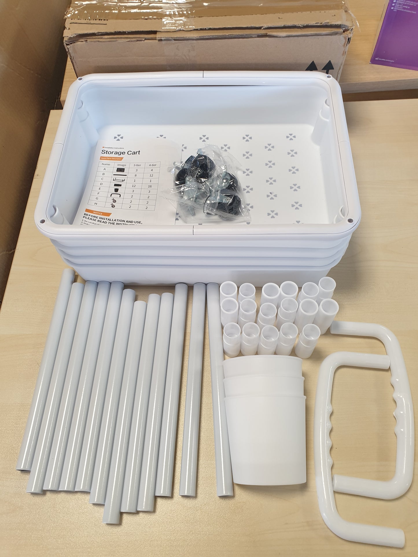 246442 - JIUYOTREE Karrocë Ruajtjeje me 4 Kate, Rrota Plastike të Mbyllshme, Doreza, Mbajtëse Filxhanësh Shtesë të Varura, për Dhomë Ndenjeje, Banjo, Kuzhinë, Zyrë, e Bardhë