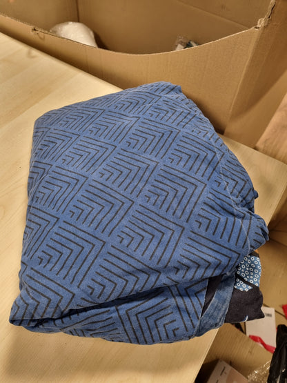 240002 - DOUCEUR D'INTÉRIEUR - Komplet krevatesh 3 copë (240x220 cm) Alianor Blu, 100% pambuk