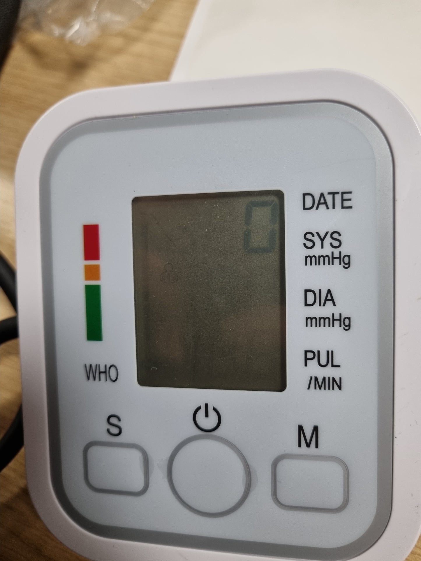 141507 -  Monitor elektronik i tensionit të gjakut plotësisht automatik në stil krahu