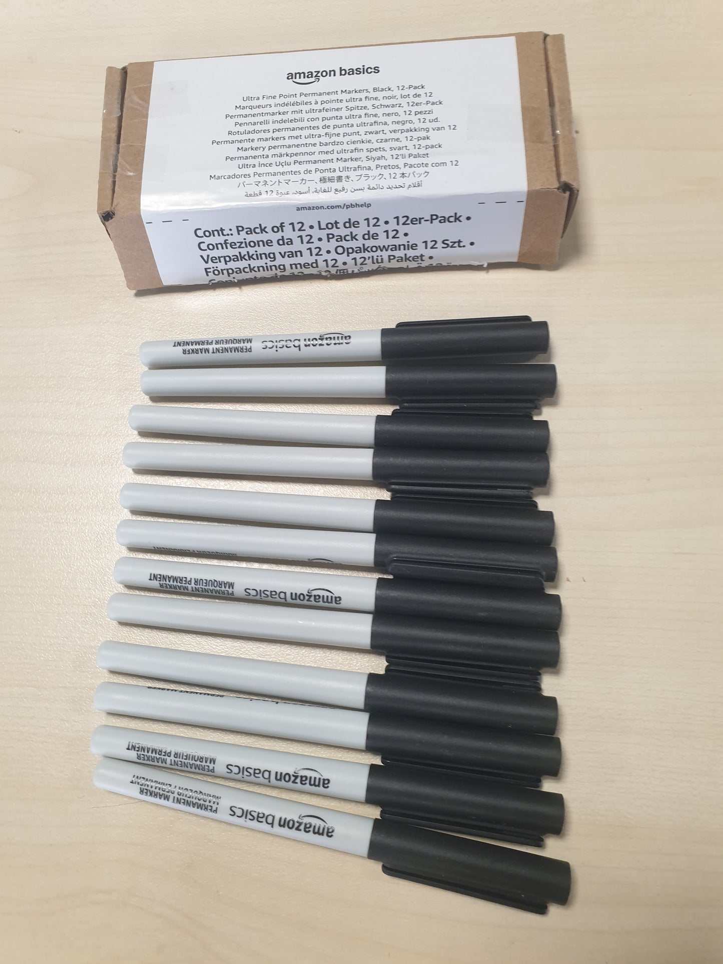 267336 - AMAZON BASICS Markues të përhershëm Ultra Fine Point, të zinj, pako me 12 copë
