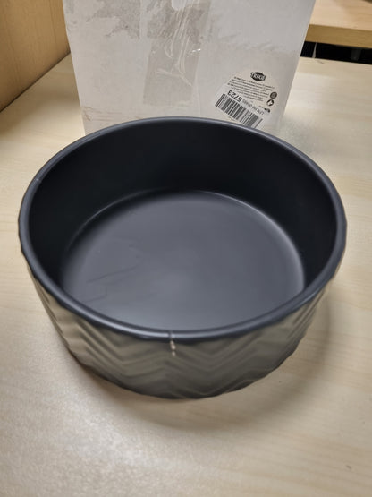 224376 - TRIXIE Stacion ushqimi qeramik, 1.6 l/Ø 20 cm, i zi për qen