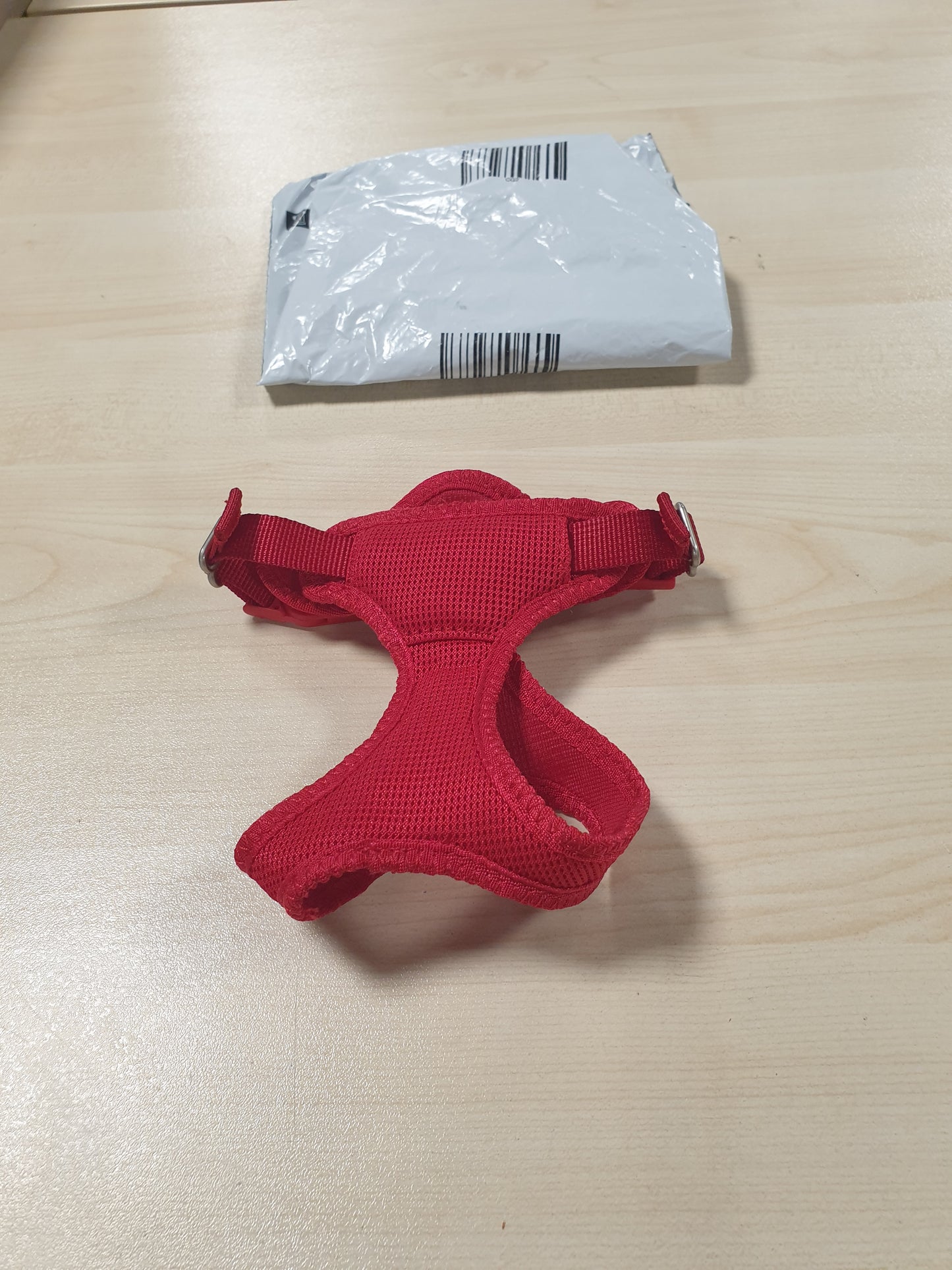 252718 - TRIXIE Rrip Comfort Soft Touring Madhësia XXS–XS: Perimetri 25–35 cm - Gjerësia e rripit 15 mm - I mbushur - Mund të rregullohet pafundësisht - Material rrjete që lejon frymëmarrjen - E kuqe - 16243