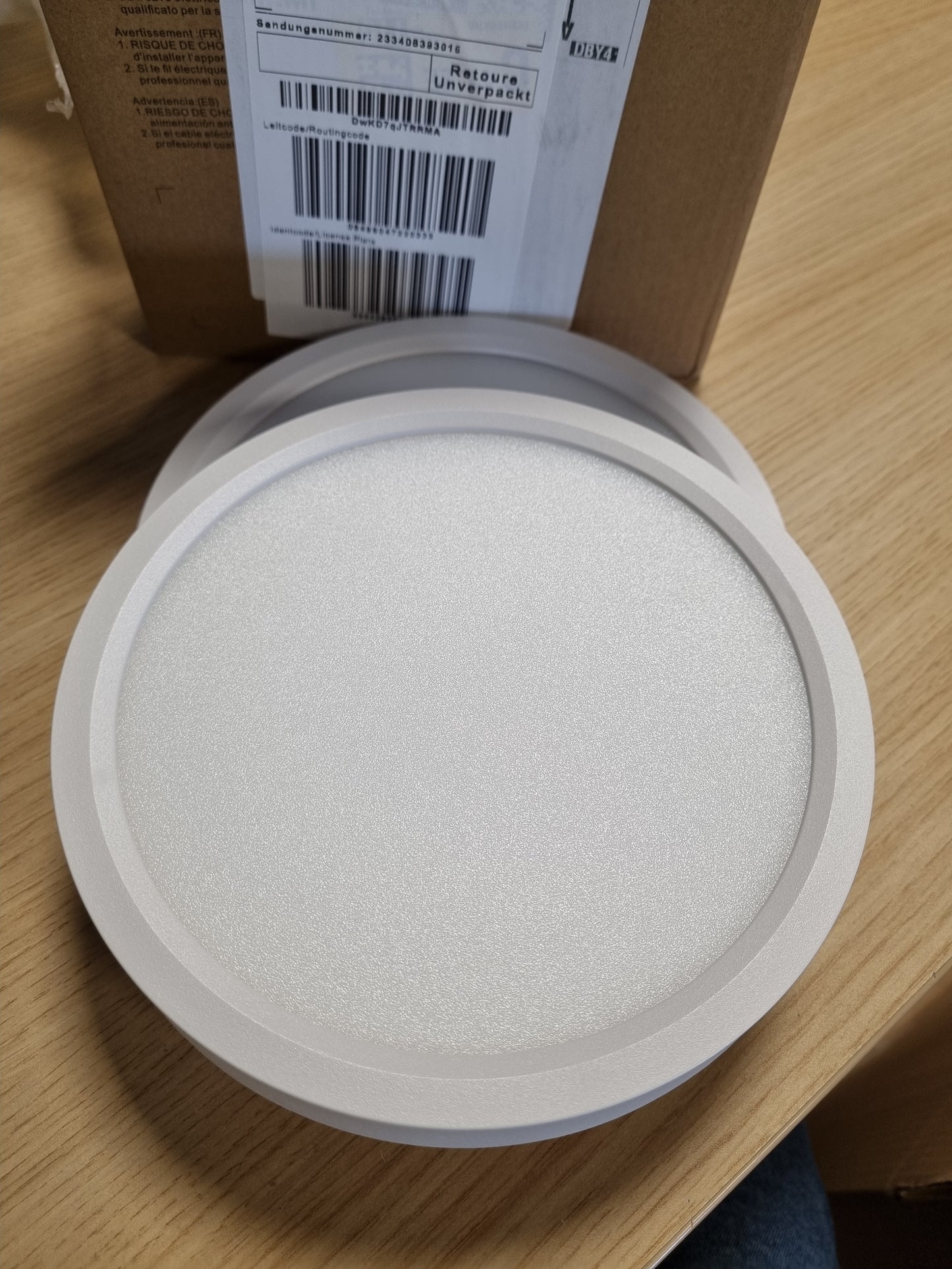 219229 - LLAMBË Tavani LED 3-Ngjyrëshe 3000/4000/6500K SLOCHI, e Sheshtë, Ø18 cm, 15W, 1500LM, Llambë Tavani LED Moderne e Rrumbullakët