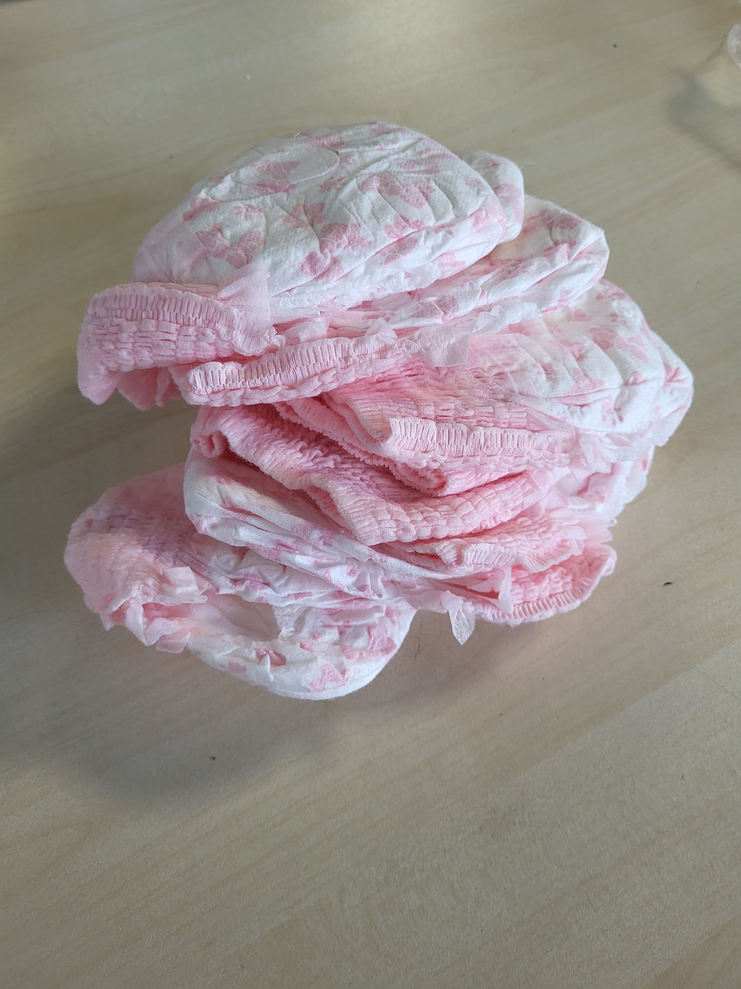 186093 - DONO Pelena të Disponueshme për Femra, Pako prej 10, XS (20-38 cm), Të Rezistueshme ndaj Nxehtësisë, Super Thithëse për Inkontinencë, për Qen dhe Mace