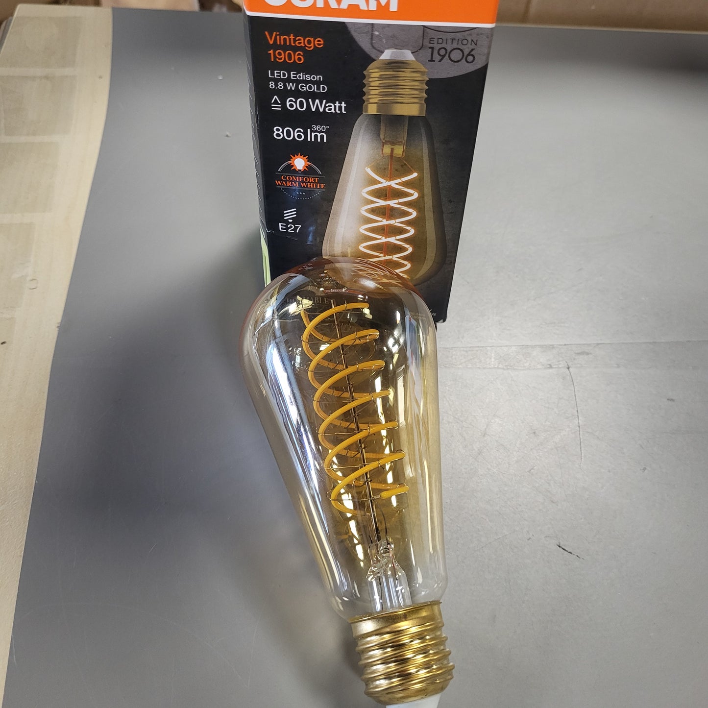 263985 - OSRAM Llambë LED Vintage 1906 Classic Edison FIL 60, 27 baza, ngjyrë ari, 8.8W, 806lm, 2400K, dritë e bardhë e ngrohtë