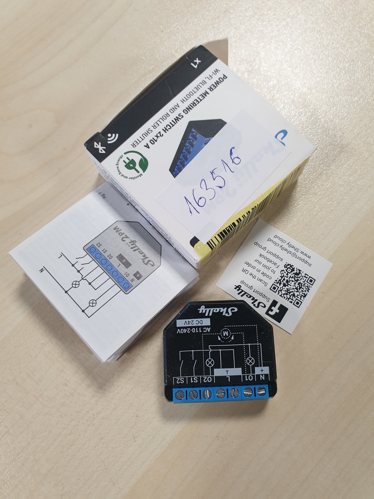 163516 - SHELLY PLUS 2PM - Ndërprerës Inteligjent Wi-Fi me Rele 2-Kanalesh, Grillë me Rul, Matje të Konsumit të Energjisë, Pajisje për Automatizim në Shtëpi, Kompatibel me Google Home dhe Alexa, Përdorim me Aplikacion iOS dhe Android