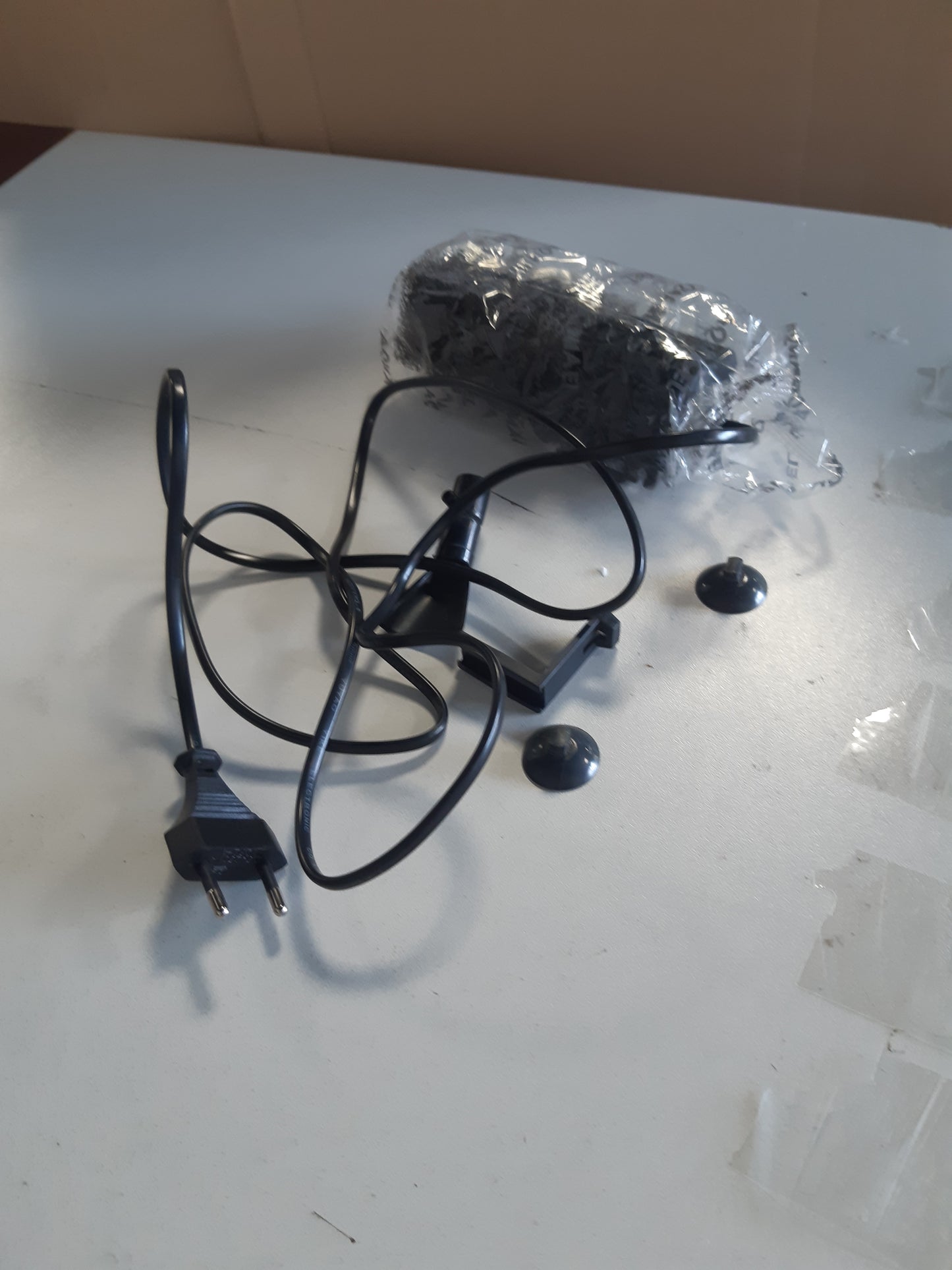 257330 - Pat Mini Filter, Filtër Miniaturë Turbine, Filtër i Brendshëm për Akuariume me Ujë të Ëmbël 10–120L, 450 l/orë, 4.5 W
