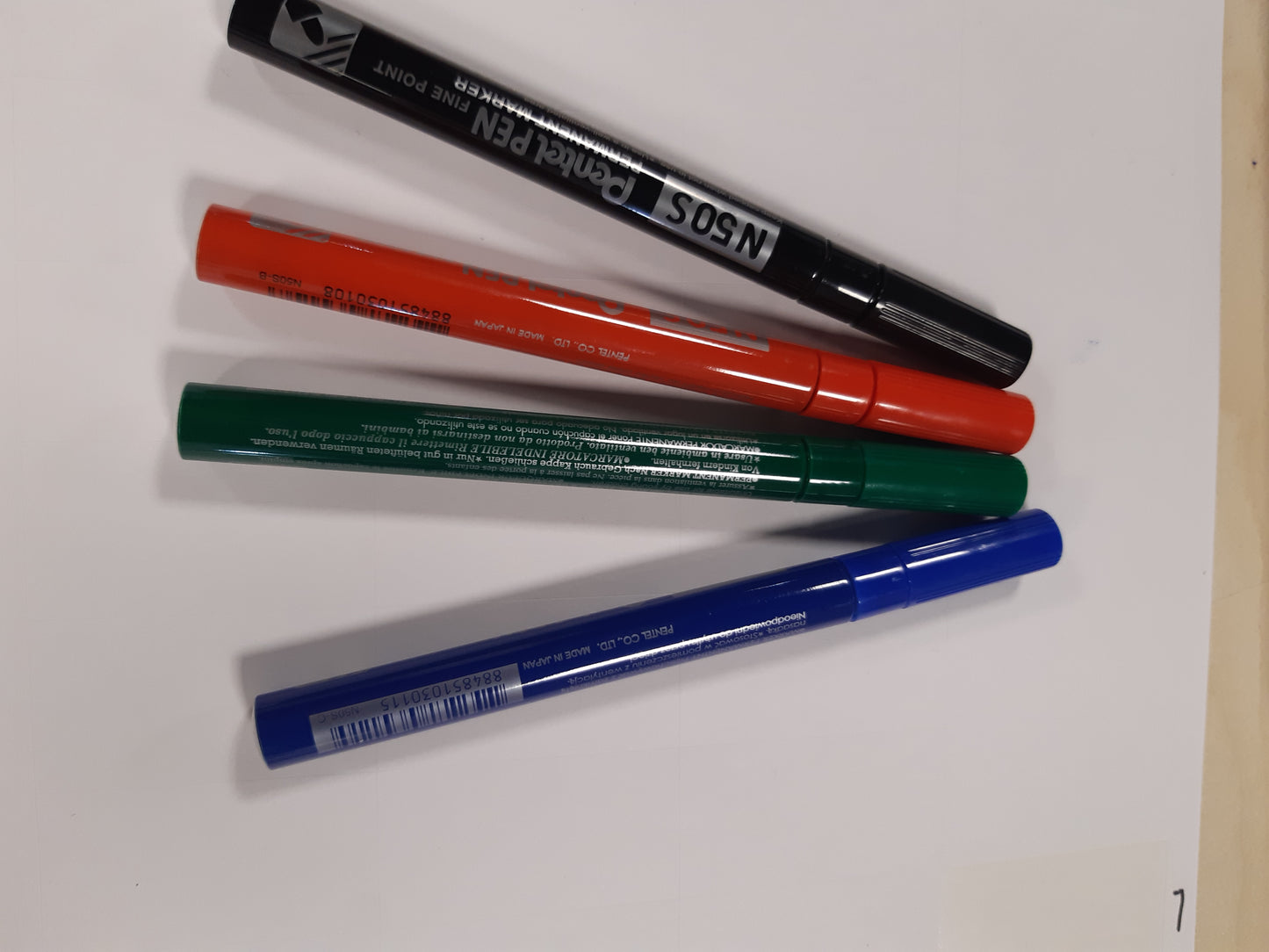 267103 - Pentel Shënues permanent N50S me majë të hollë, 4 ngjyra (e zezë, e kuqe, blu, jeshile)