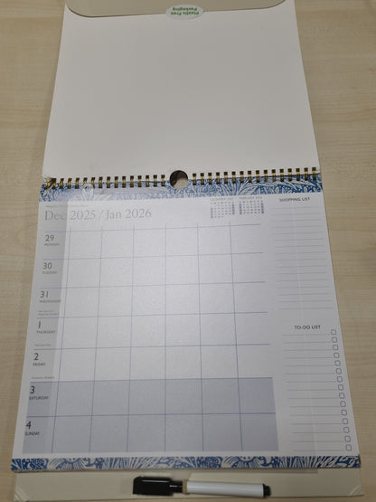 267114 - William Morris Kalendar Muri 2026, Planifikues Mujor me 5 Kolona, Mbulesë të Fshirshme, Lista Blerjesh dhe Detyrash