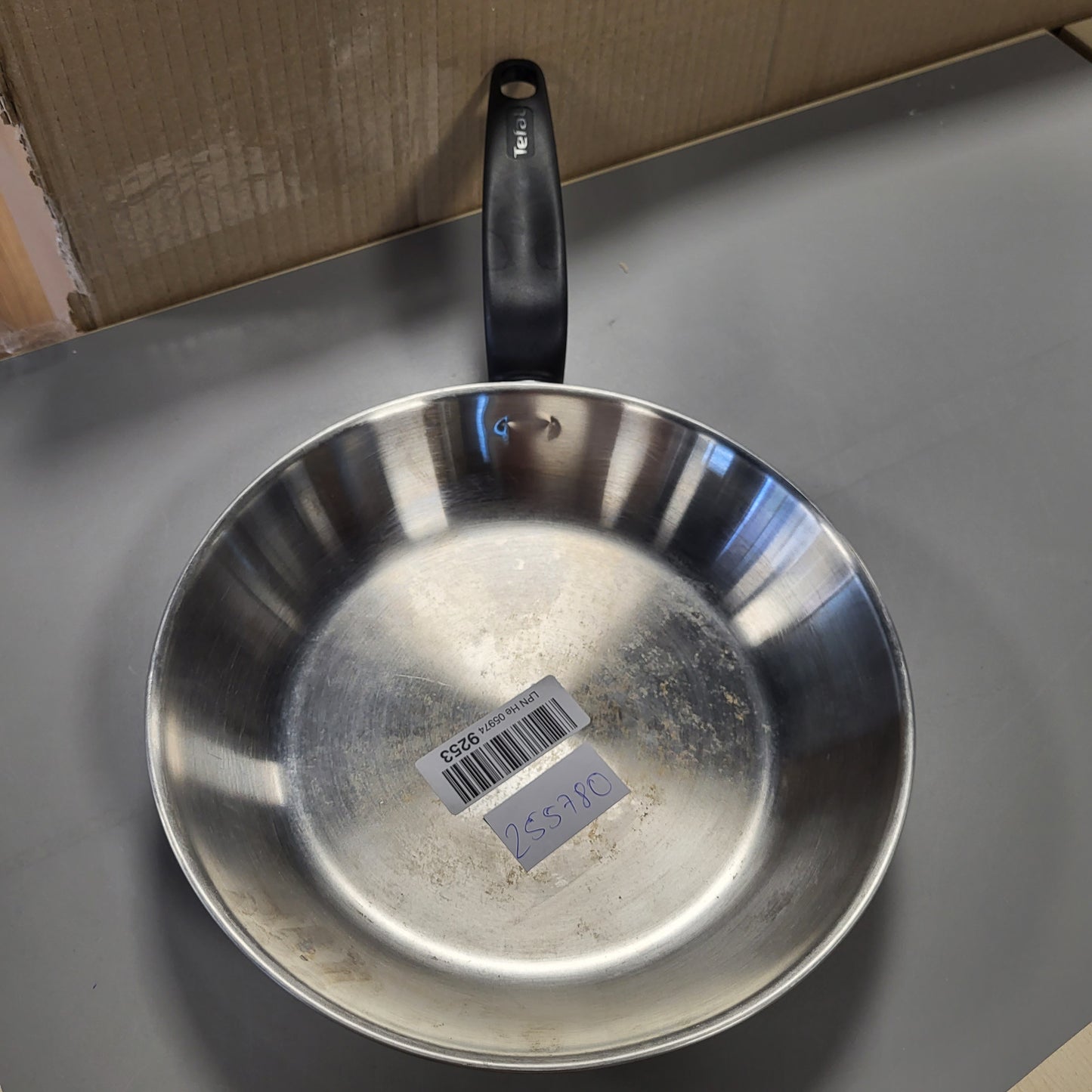 255780 - TEFAL Tigan 24cm prej çeliku inox, Garanci 10-vjeçare, I pajtueshëm me induksion, E3080404
