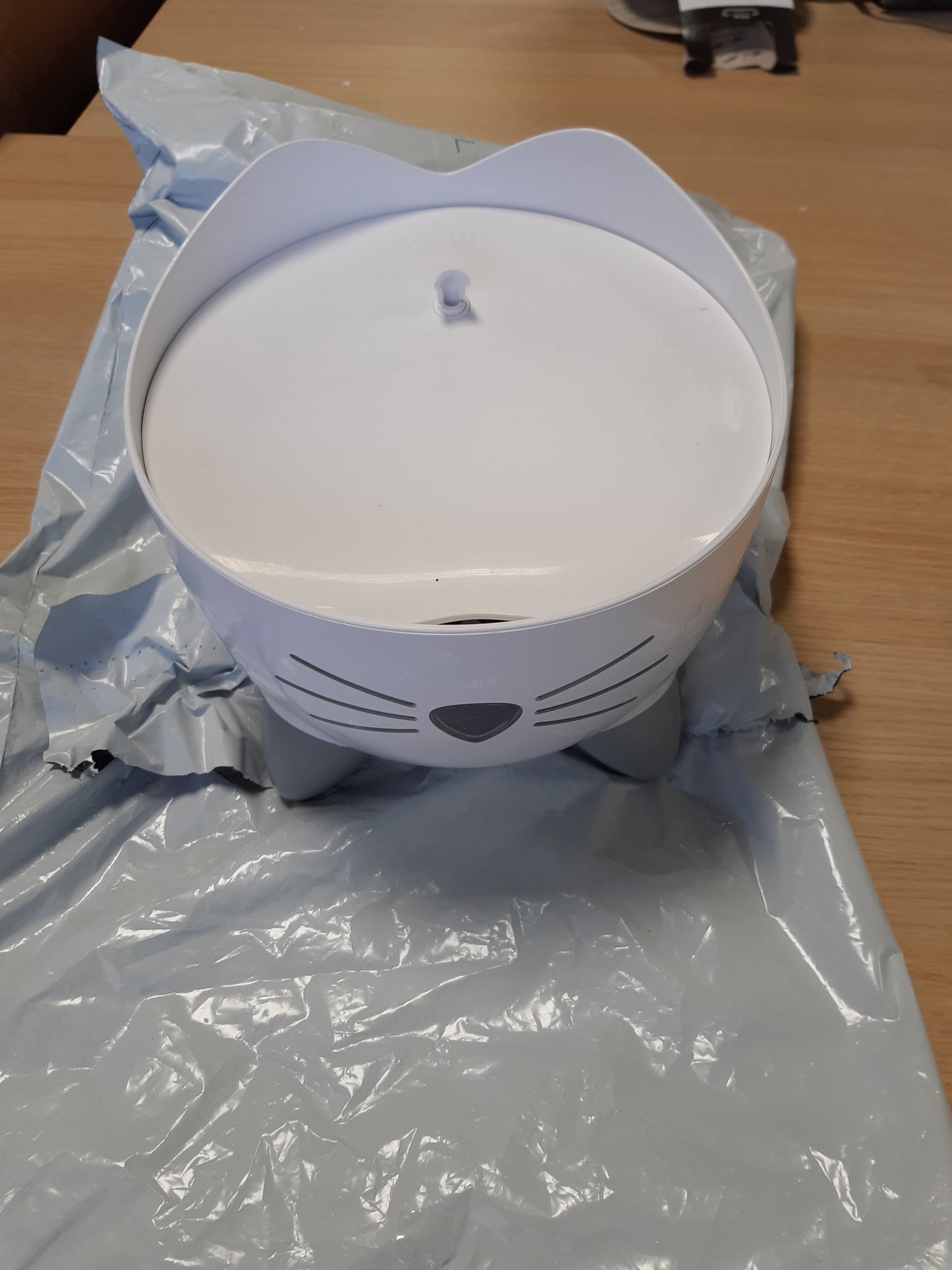 132721 - CATIT Shatërvani i ujit Pixi për macet, Materiali i plastikës BPA-Free, Kapaciteti 3L