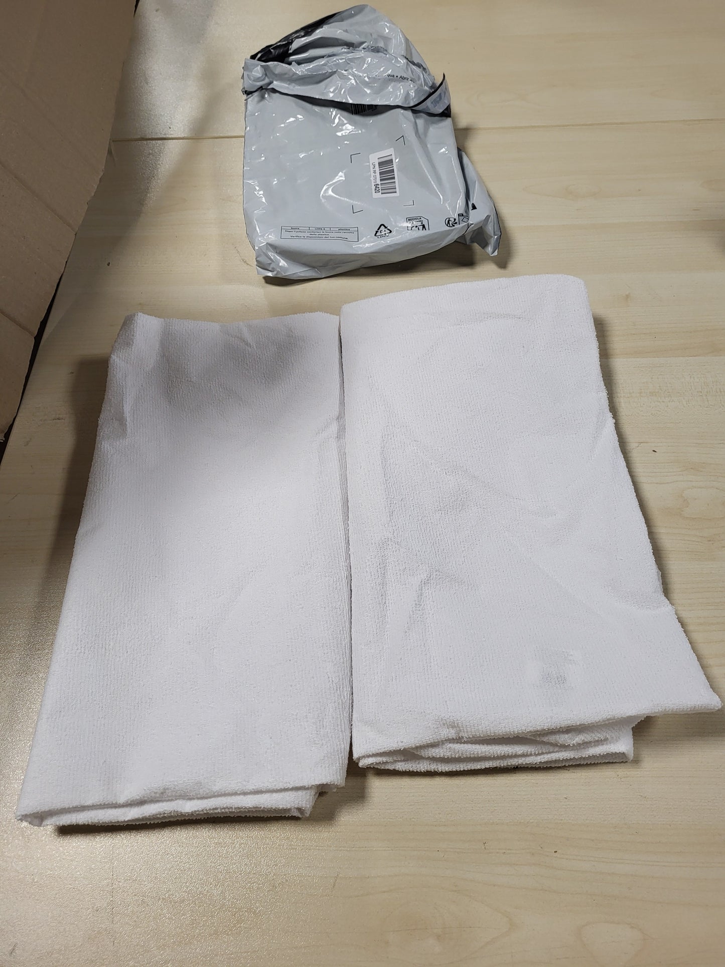 215264 - Mbrojtëse jastëku 40x80, pako me 2 mbulesa të papërshkueshme nga uji, e certifikuar Oeko-Tex