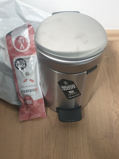 214133 - Brabantia 113222 Kosh plehrash me kovë të brendshme prej plastike, çeliku, çeliku mat, 3 litra