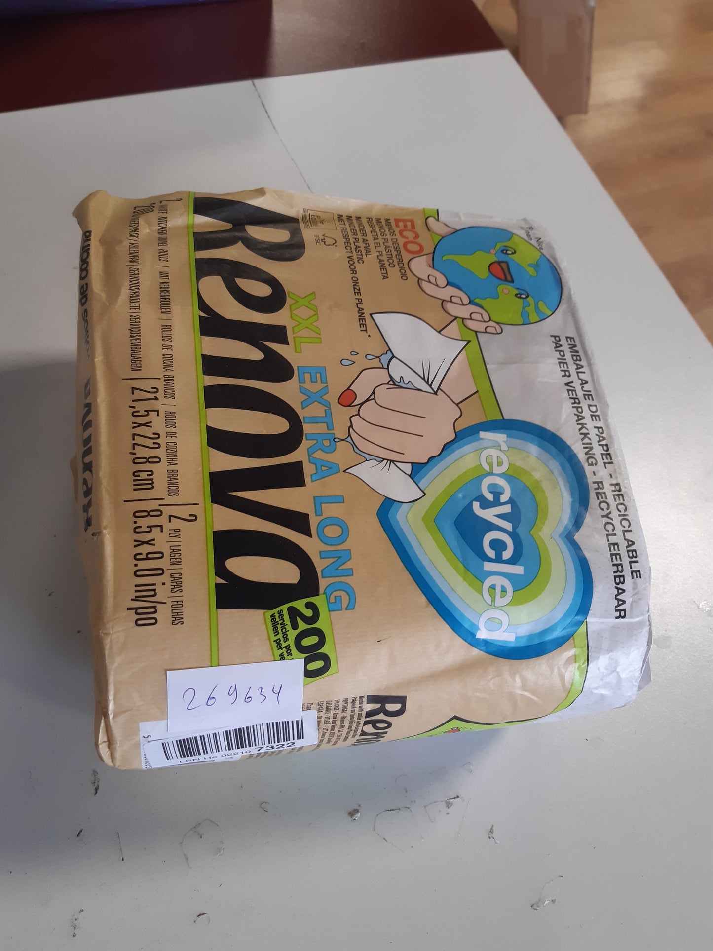 269634 - RENOVA Rrotulla Kuzhine 100% të Ricikluara – 2 rrotulla ekstra të gjera, 100% të ricikluara dhe të mbështjella me letër pa plastikë = 5 rrotulla standarde