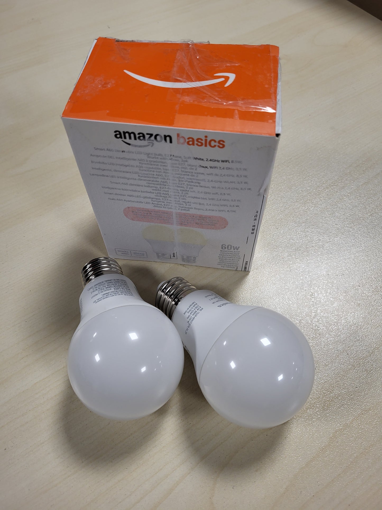 219414 - Amazon Basics Llambë LED inteligjente, E27, e bardhë e butë, 8W (ekuivalente me 60W), funksionon vetëm me Alexa, pako me 2