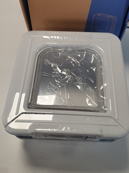 255067 - Kapak për mace me mikroçip Cat Mate Elite, kohëmatës dixhital dhe ekran LCD, për mace të vogla deri të mesme, instalim i lehtë në dyer UPVC, xham dhe dru, ngjyrë e bardhë