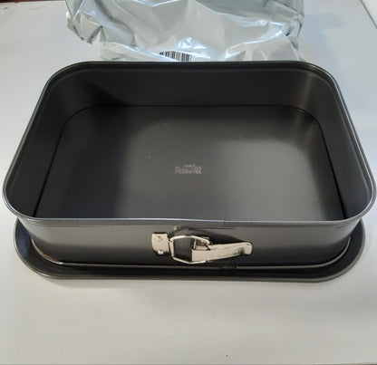 255726 - BIRKMANN Tavë drejtkëndëshe me sustë Easy Baking, 34 x 23.5 cm, çelik karboni, veshje jo-ngjitëse, pa PFOA, garanci 5-vjeçare, 881716