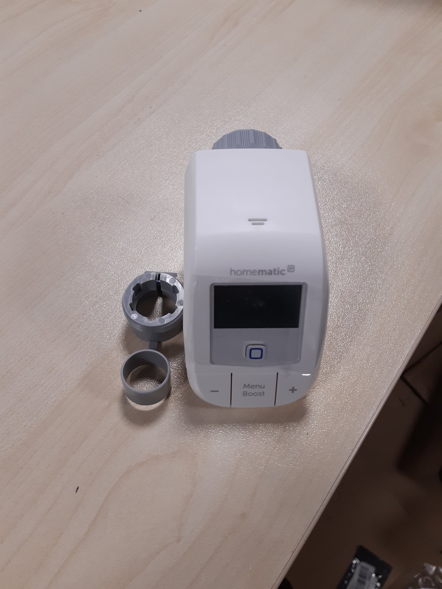 164643 - HOMEMATIC IP - Termostat Dixhital për Radiator 'Smart Home 153412A3', Kontroll me Aplikacion, Alexa, Google Assistant, Instalim i Lehtë, Kursim Energjie