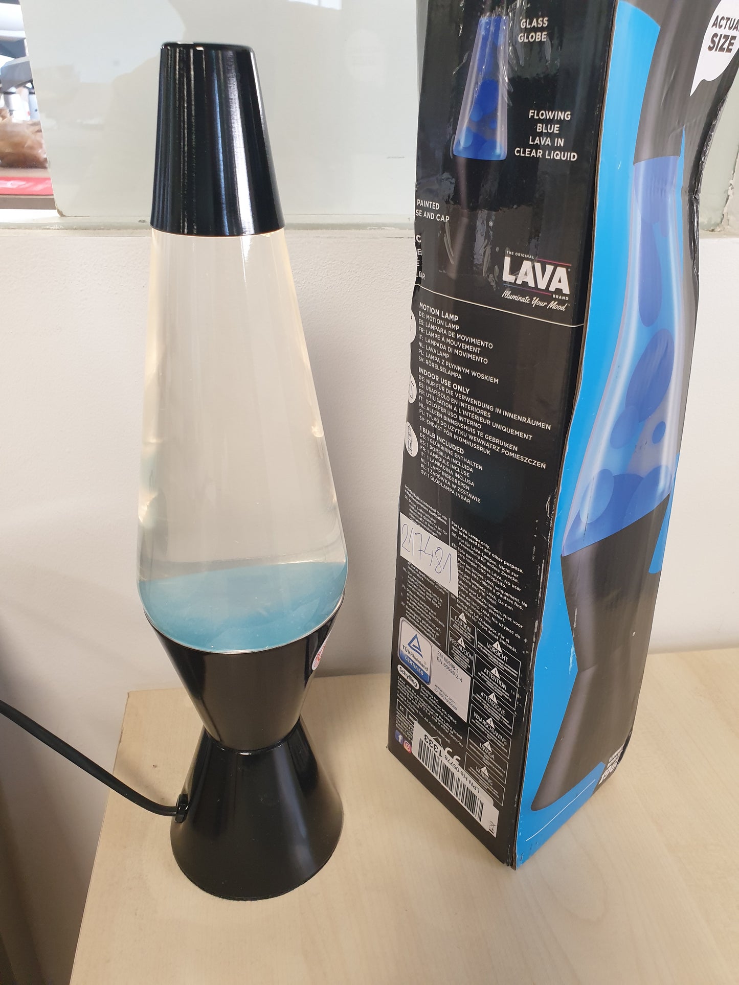 217481 - LAVA® Llambë 2313, dyllë blu, lëng i tejdukshëm, bazë dhe kapak i zi, llambë lëvizëse origjinale 14.5 inç, blu/e tejdukshme