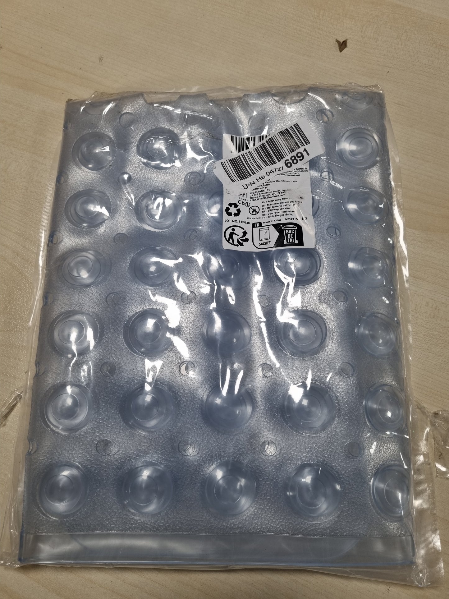 180953 - AMFUN 53 x 53CM Dyshek Dushi Katror prej PVC, Kundër Rrëshqitjes dhe Mykut, me Gota Thithëse dhe Vrima Kulluese, i Lajshëm në Lavatriçe