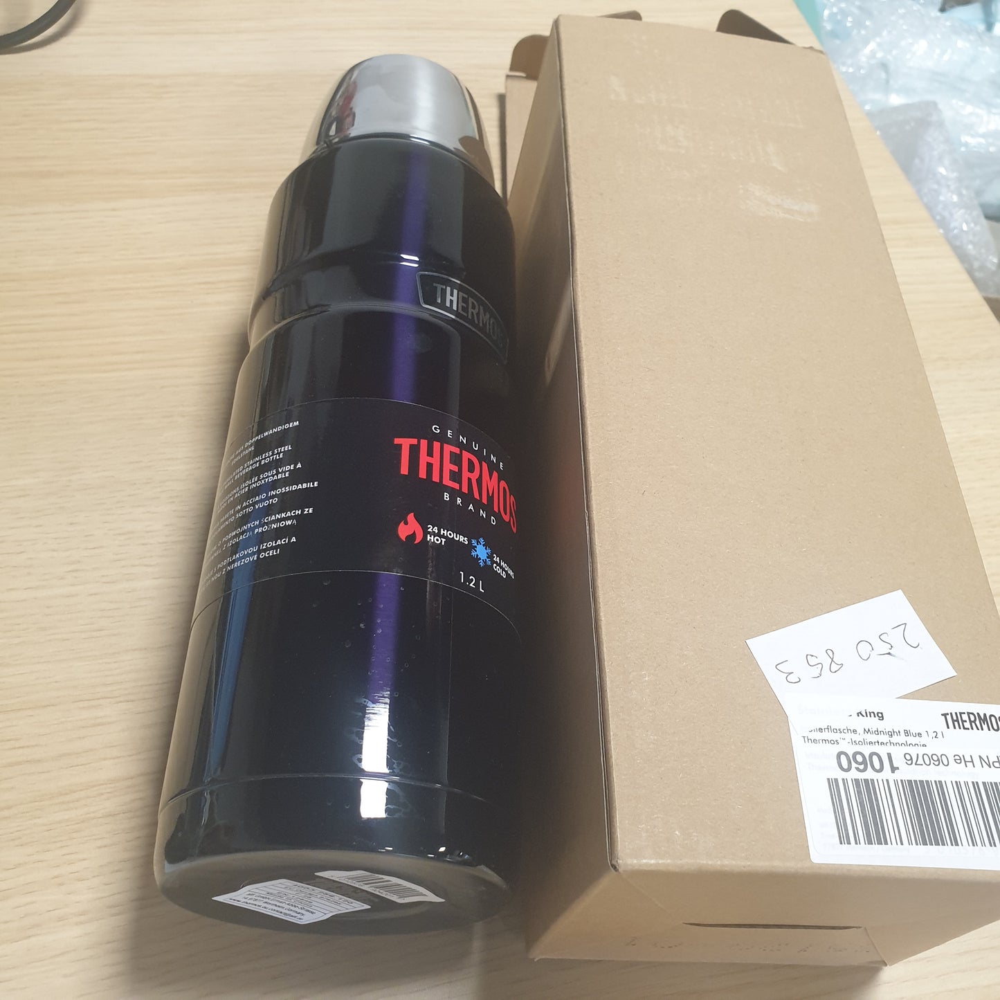 250853 - KING Termos Inox, Shishe, Blu, 1.20L, Çelik inox, i papërshkueshëm nga rrjedhjet, me gotë dhe dorezë, mban pijet të ngrohta për 12 orë dhe të ftohta për 24 orë, i sigurt për lavastovilje, pa BPA