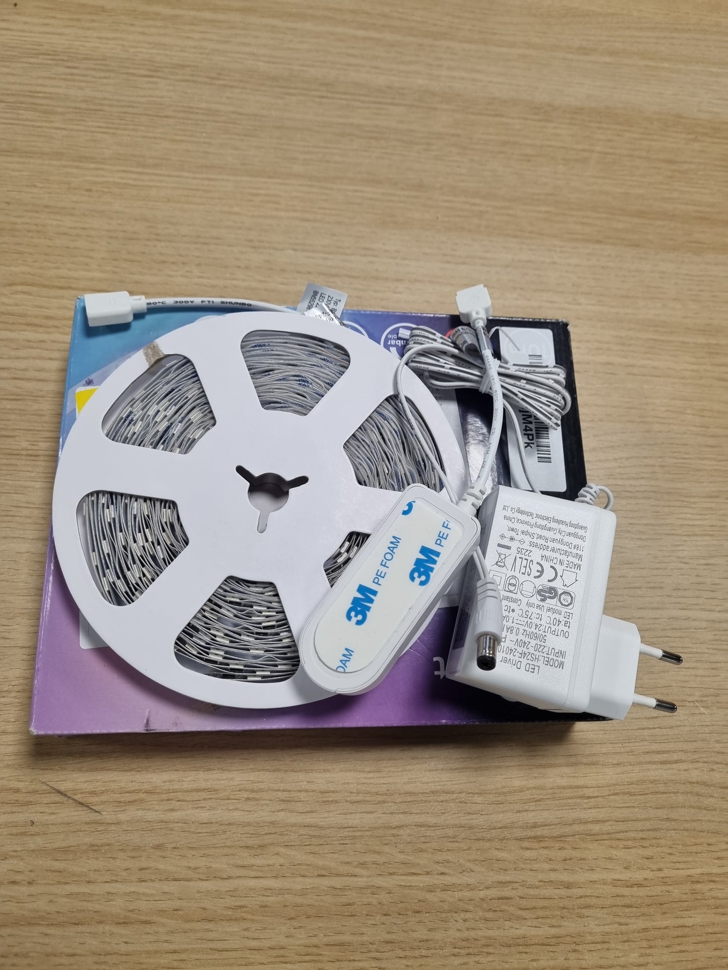 247381 - BK Dritë I Shirit LED Wifi RGBIC 10 m, Kontroll Aplikacioni, Sensor Muzike, Shirit Dritash, Dritë Chasing, Kompatibël me Alexa, Shirit Inteligjent Vetëngjitës