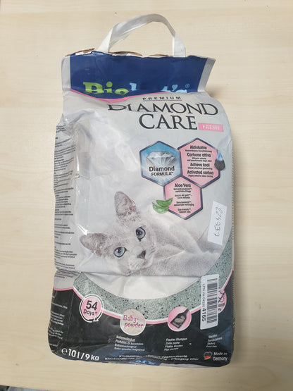 224737 - BIOKAT'S Plehra për Mace Diamond Care Fresh, 1 qese (10L), me aromë pudre, kokrriza të holla, bentonit me qymyr aktiv dhe aloe vera