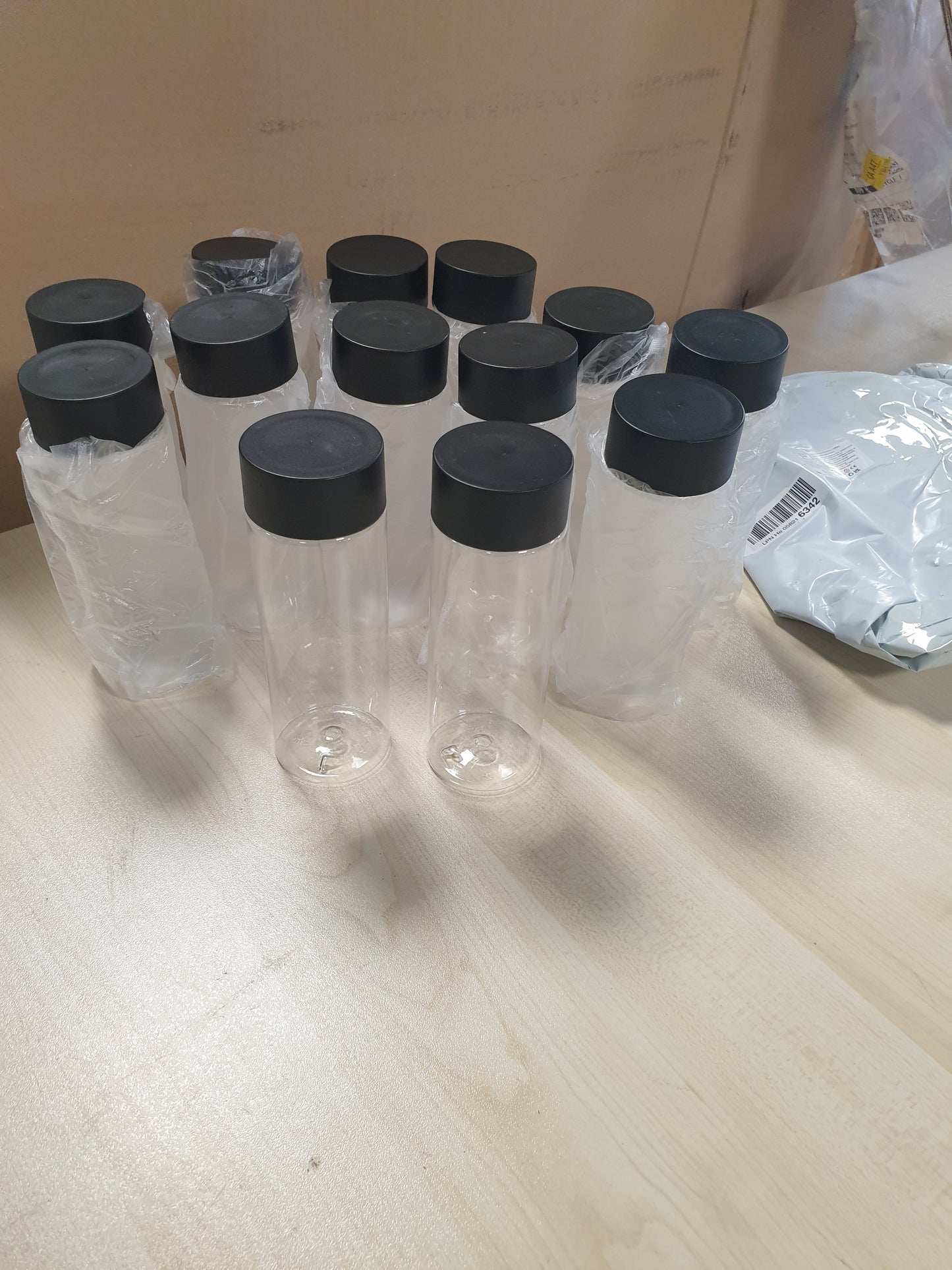 224535 - KAHEIGN 13 copë shishe lëngu plastike PET transparente, 400 ml me kapak për pije