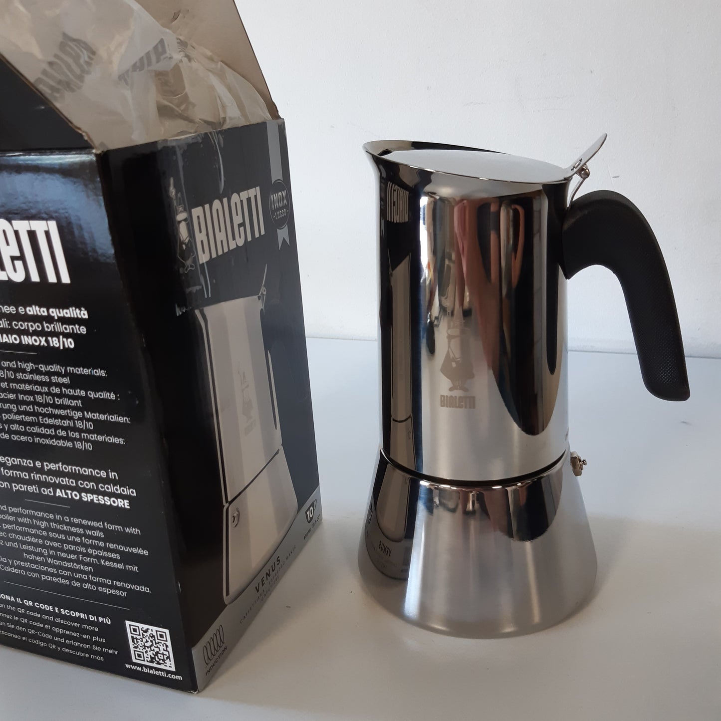 255219 - BIALETTI Venus Induction Makinë kafeje Espresso prej çeliku inox, 10 gota (460 ml), Alumini, Argjend