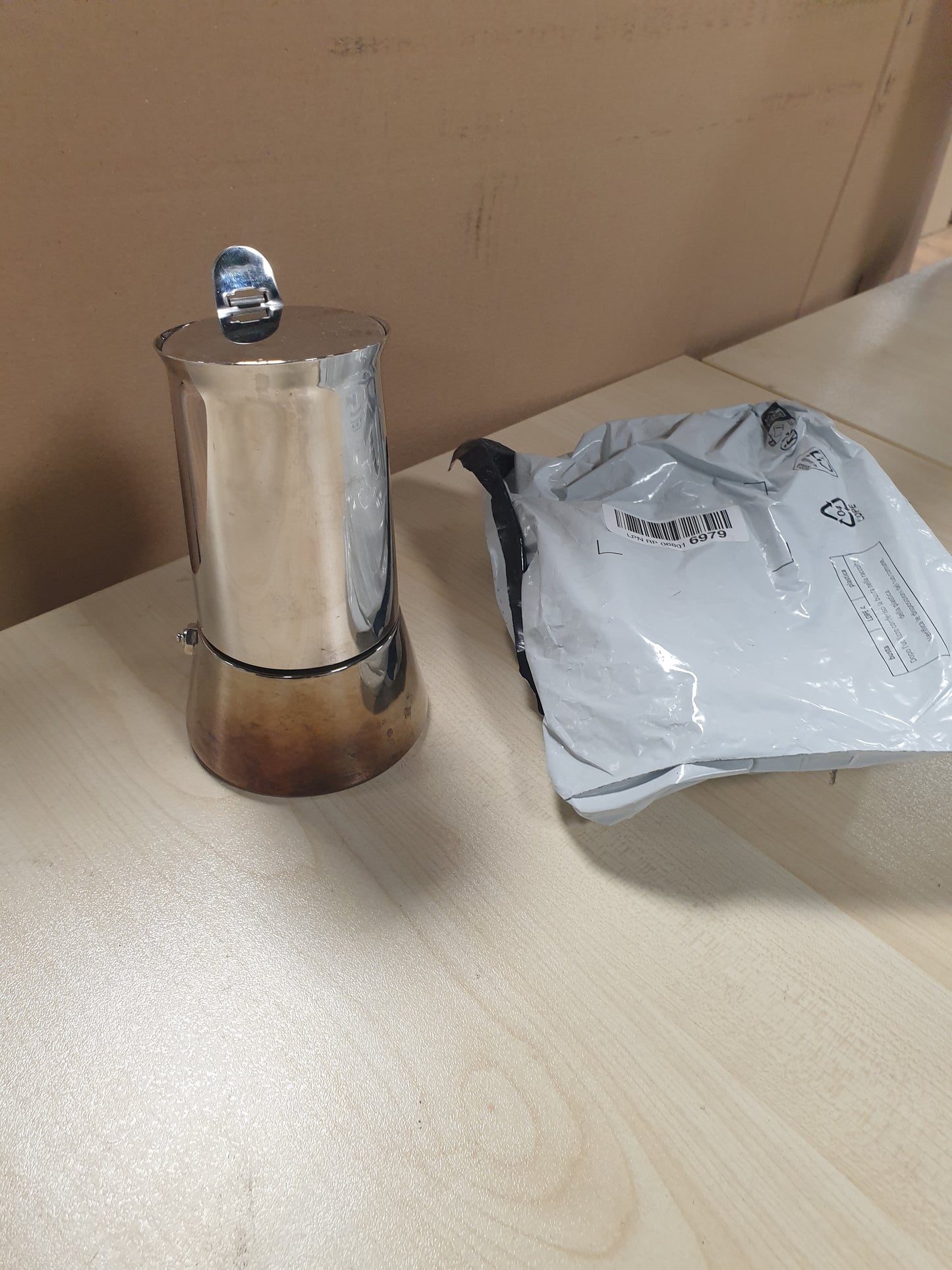222120 - BIALETTI Venus - Makinë kafeje me induksion, çelik inox, e përshtatshme për të gjitha llojet e enëve, 4 filxhanë kafeje (170 ml), argjendi