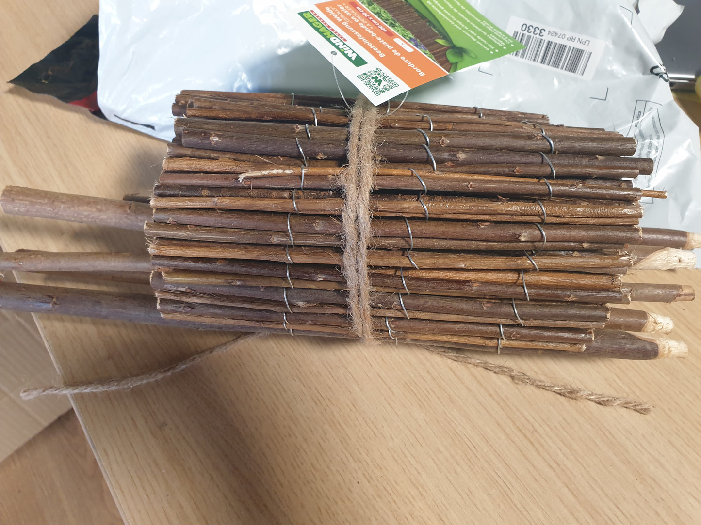 141838 - Windhager Salice Bordo Roll – rrotull bordure me shelg, 20 × 100 cm, ngjyrë kafe, e re.