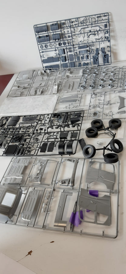 255133 - ITALERI Kit Modeli Plastik për Montim, I3940, i Palyer