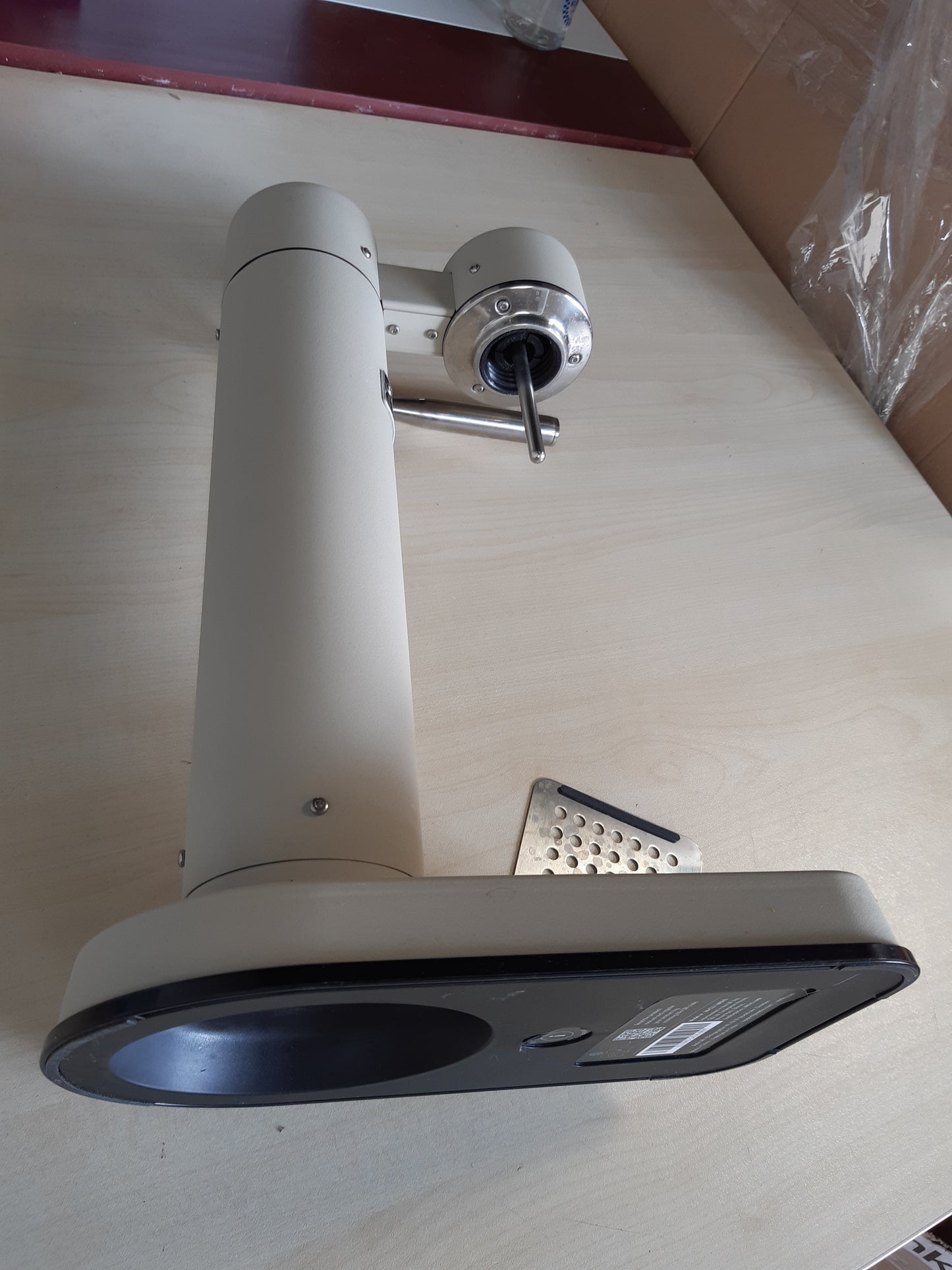 260053 - AARKE Carbonator 3, Përgatitës Uji të Gazuar, çelik inox, shishe 800ml, rërë edicion special