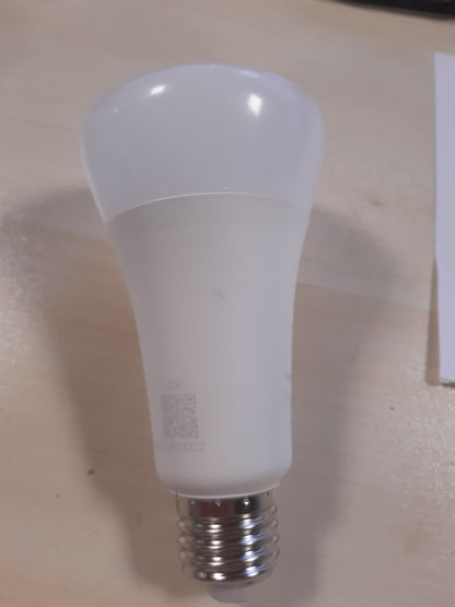 261192 - PHILIPS HUE White E27, pako e vetme, 1600lm, dritë e bardhë e ngrohtë, e errësueshme, kontroll nëpërmjet aplikacionit, pajtueshme me Amazon Alexa