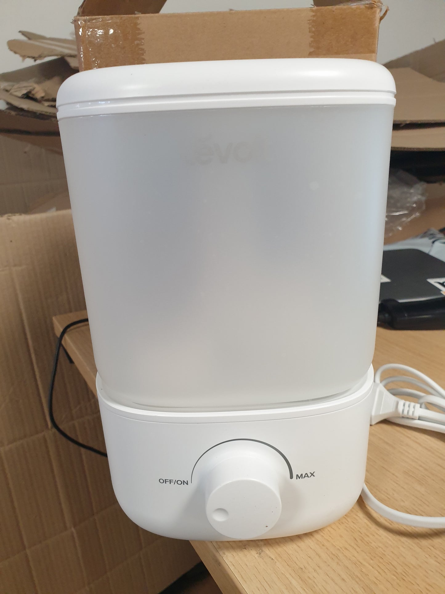 217532 - LEVOIT Lagështues ajri për foshnje, Sprej i ftohtë 2.5L deri në 25 orë, 23dB i qetë, hundë rrotulluese 360°, mbyllje automatike, pa BPA