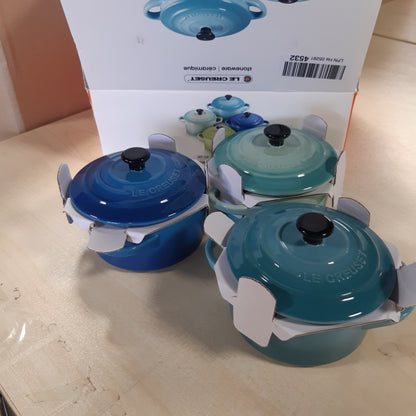 250167 - LE CREUSET Set me 4 pjesë me kokota mini prej gresi, 200 ml secila, 10 x 5 cm, Fllad Deti (Jeshile/Turkuze/Blu/Mente), 79212105139100