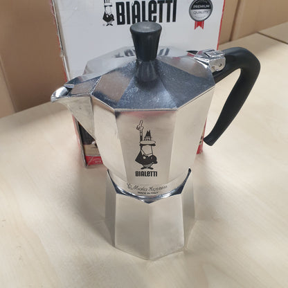 239709 - Bialetti Moka Express Makinë kafeje prej alumini (9 gota), 420 ml, argjend