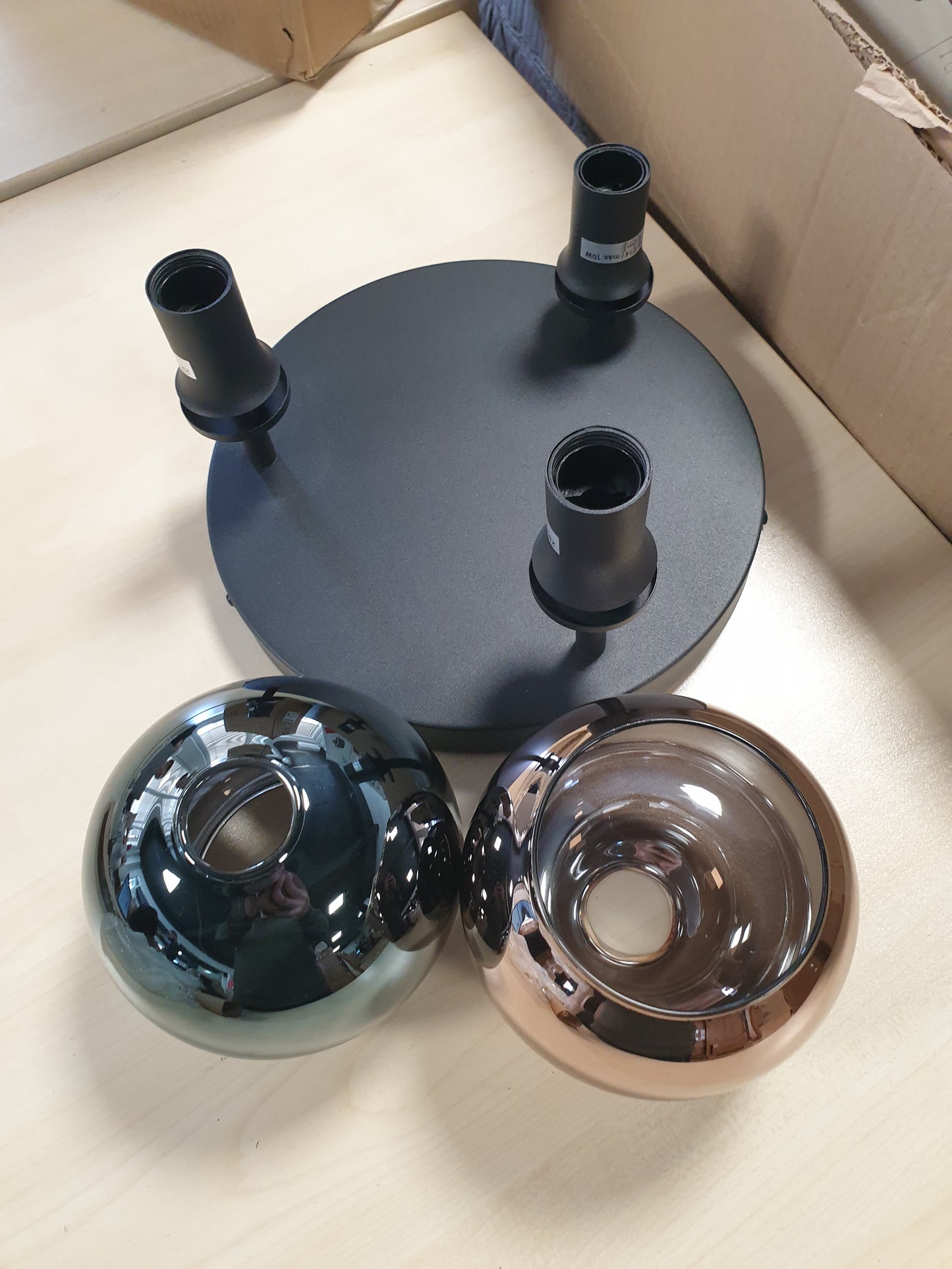 187136 - REALITY SHELDON R61303017 - Ndriçues i Mat i Zi Metalik me Xham Blu/Jeshil/Bakri, Kompatibil me 3 x E14