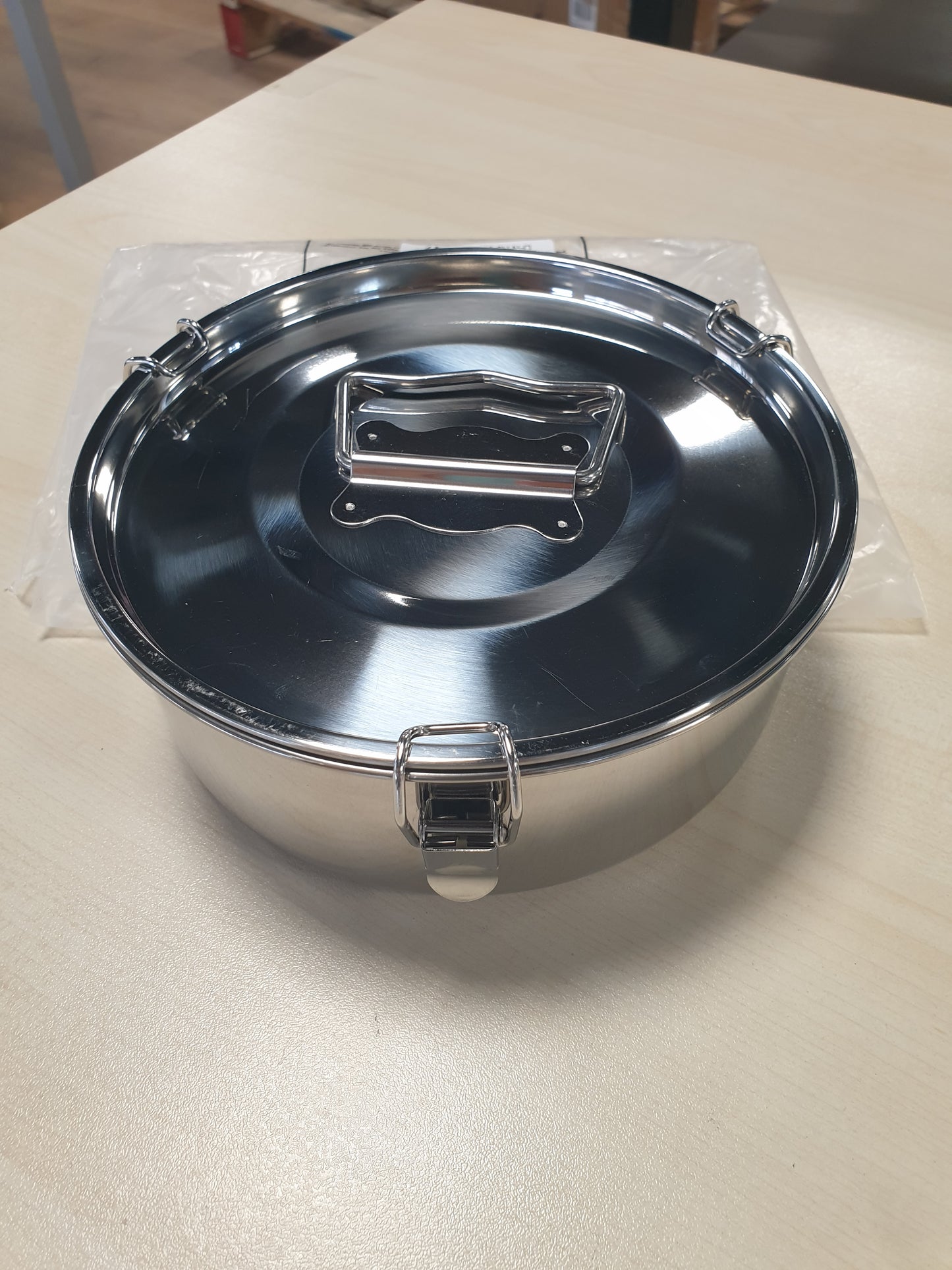 223706 - Forma të rrumbullakëta pjekjeje prej çeliku inox me kapak, Ngjyrë argjendi