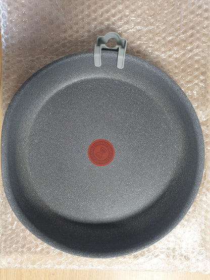 214162 - TEFAL Poëale 28 cm, Induksion, Veshje jo ngjitëse, I pajtueshëm me lavastovilje