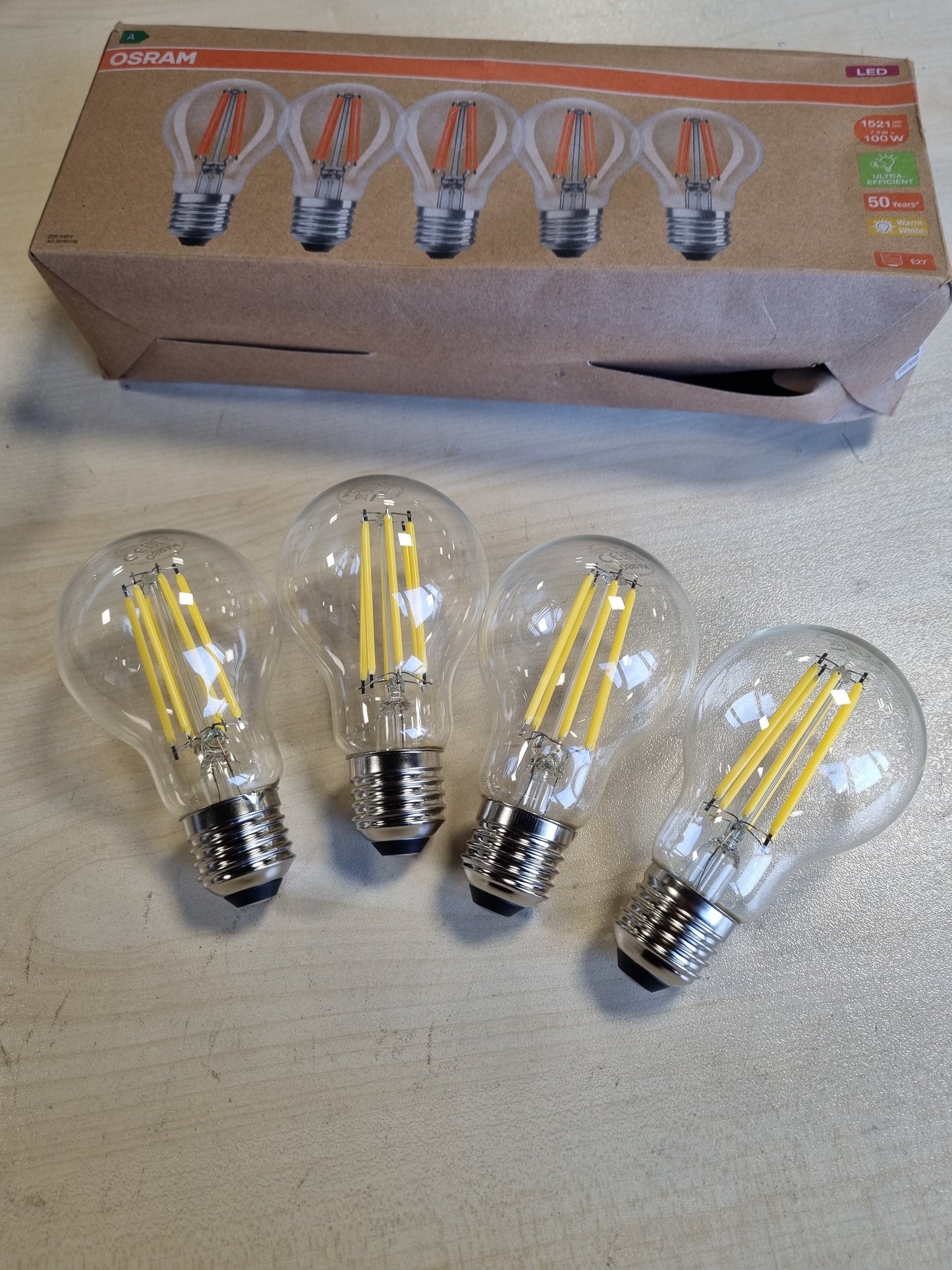 240570 - OSRAM Llambat LED me efikasitet të lartë, pako me 5 llamba, zëvendëson llambat inkandeshente 100W, të bardha të ngrohta (2700K), E27, xham i filamentuar