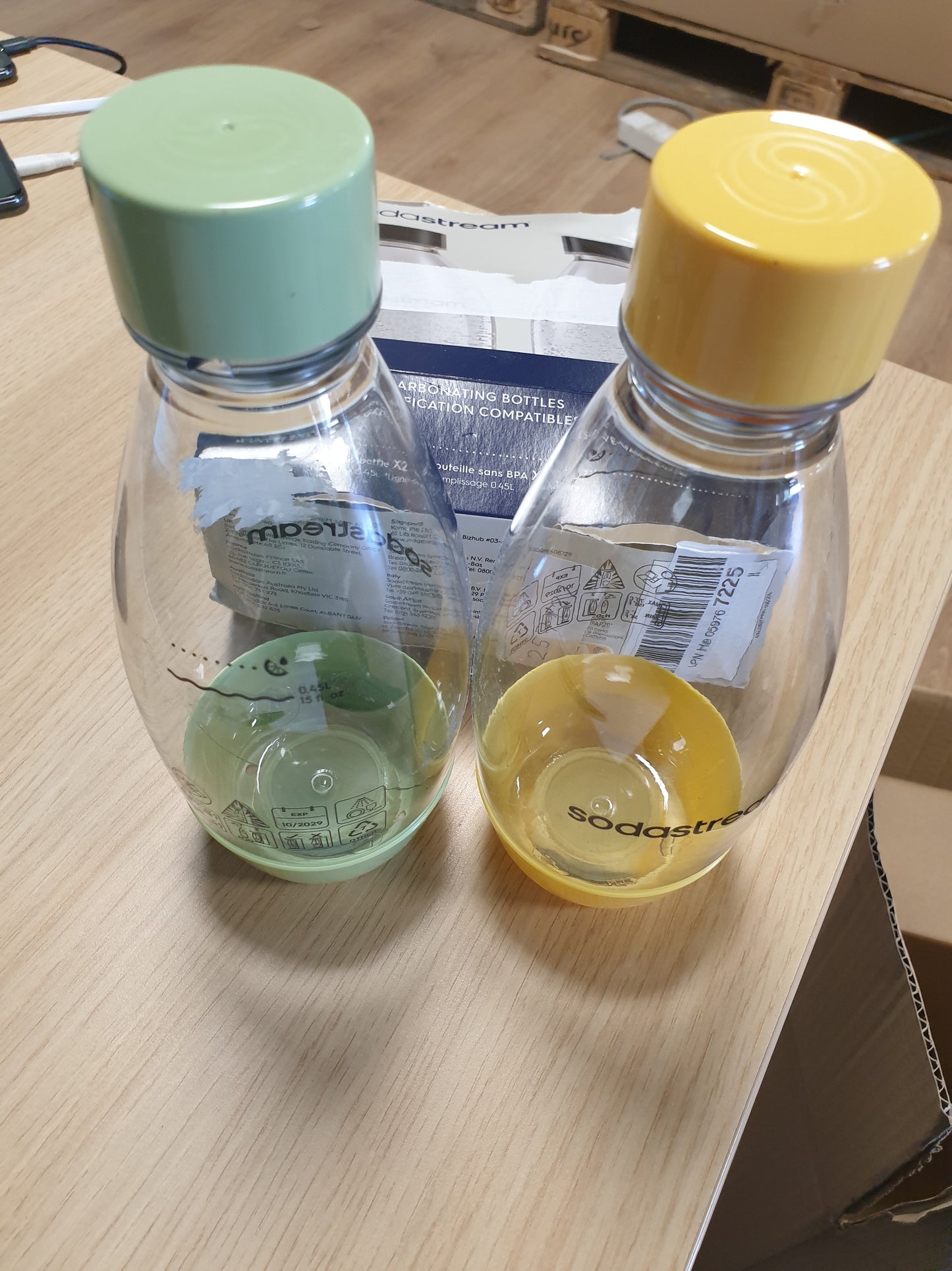 257182 - SODASTREAM Shishe plastike 0.5L - Pa BPA - jeshile dhe e verdhë - pako me 2
