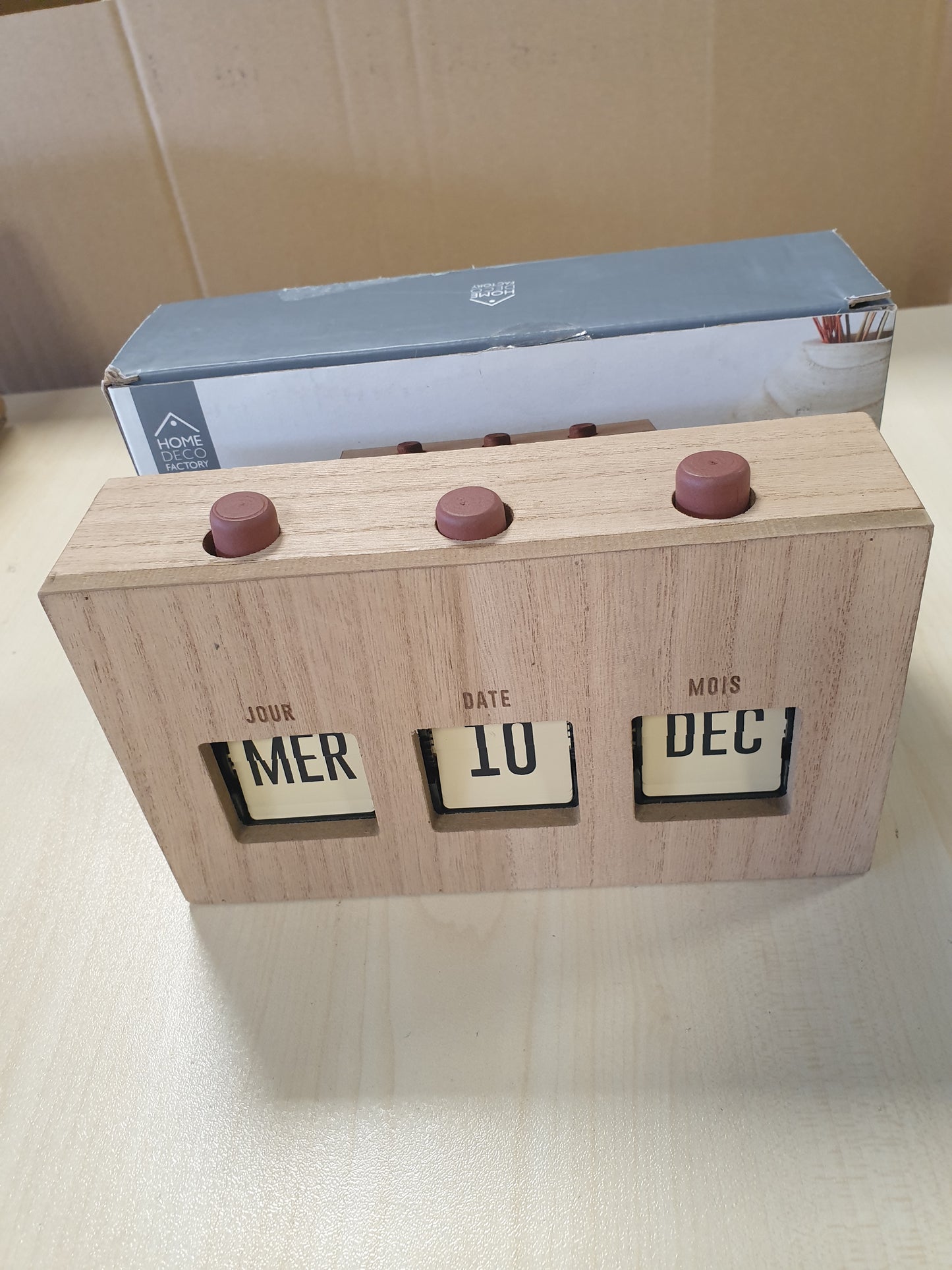 163772 - HOME DECO FACTORY, HD0094, Kalendar Dekorativ me Kapak në Dru të Papërpunuar, 30x15 cm, Kafe dhe e Zezë