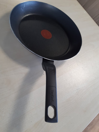 240795 - TEFAL Tigan Easy Cook & Clean 28 cm, shtresë jo ngjitëse, NUK është i përshtatshëm për soba me induksion, B5550633