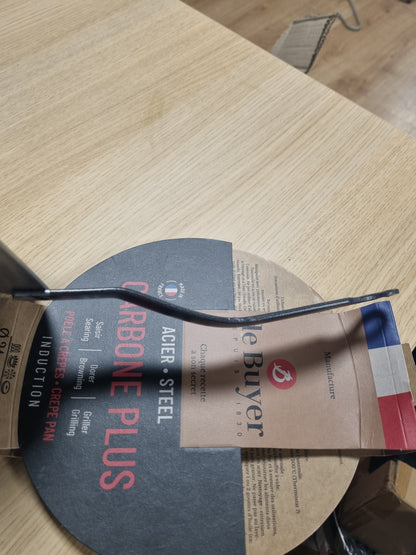 185162 - DE BUYER Tavë për Krep nga Çeliku Carbon Plus, Diametri 24 cm, E Bardhë